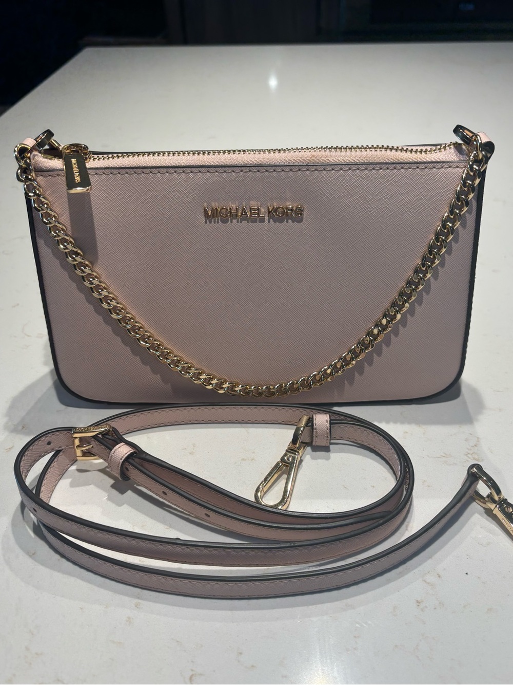 MICHEAL KORS 100% Leather, Powder Blush w/ Gold Accents, also red & black - Picture 5 of 11